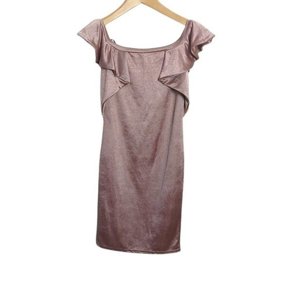 TFNC London Naelle Off-the-Shoulder Mini Dress - Picture 4 of 8